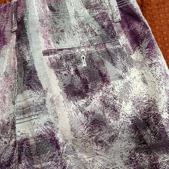 Calvin Klein Men’s Purple & White Flat Front Shorts Size: 34 Retails $70 NWOT - Picture 5 of 12